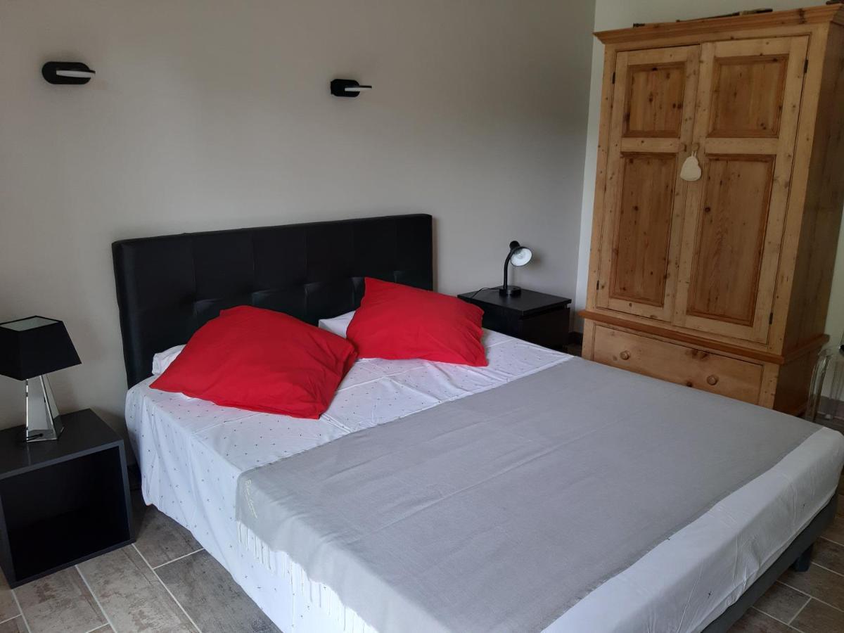 Logis Des Magnans -Les Terrasses Du Coutach - Bed & Breakfast Sauve Exterior foto